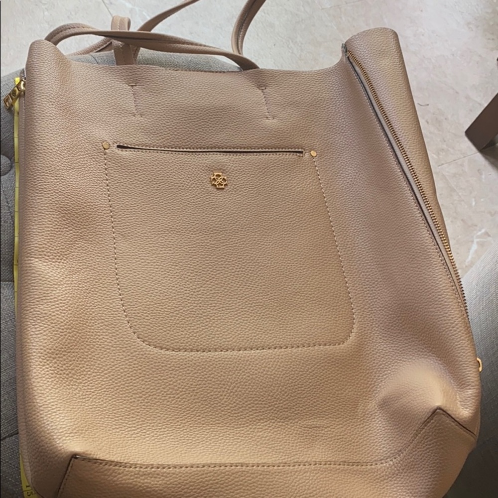 ANN TAYLOR TOTE BAG